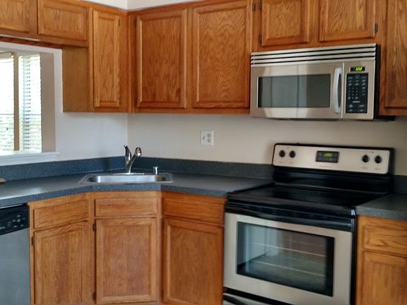 9547 clocktower kitchen_05152015