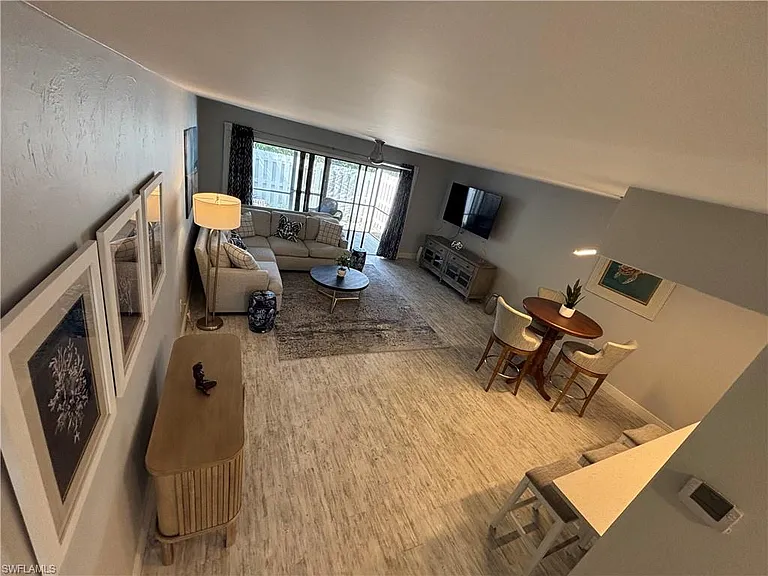 800 Meadowland Dr #N — Photo 3