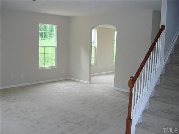 4th image of 1105 Southwind Ct