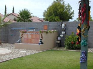 621 S Silverbrush Dr, Chandler, AZ 85226