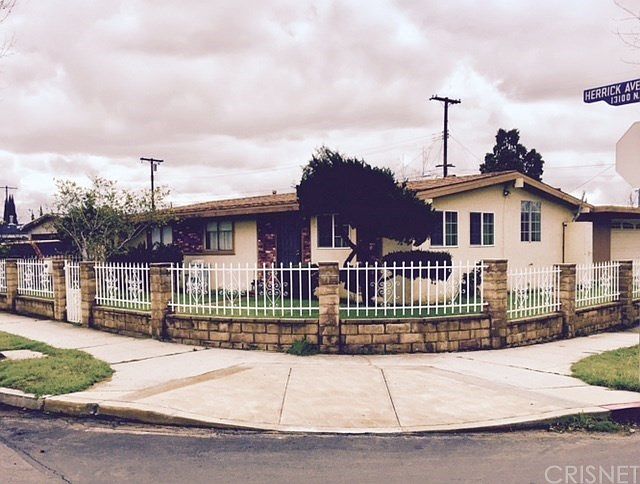 1st image of 13169 Herrick Ave