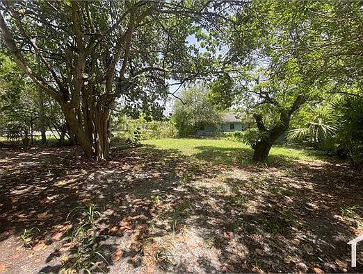 2 bed, 625 sqft, $1,800 — Photo 1