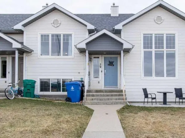 39 NW Blackfoot Blvd W, Lethbridge, AB T1K 7N7