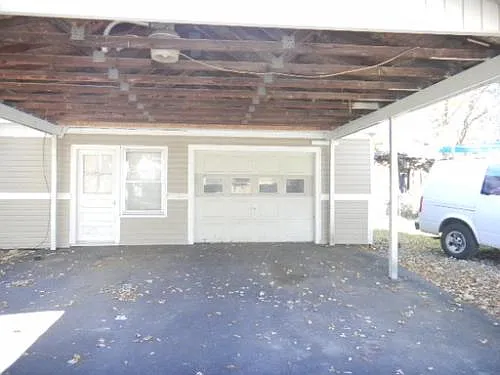 29 Helen Ct photo 1