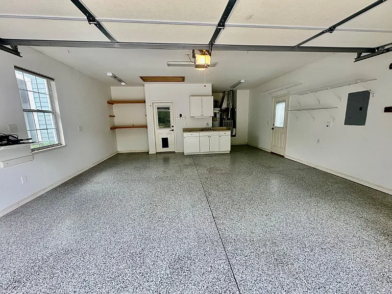 30 Raymond Rd — Photo 34