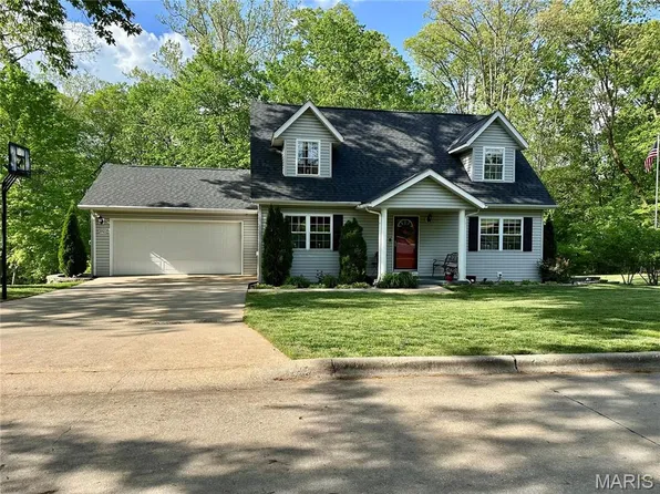 2950 Jasmine Rd, Cape Girardeau, MO 63701