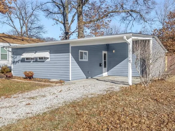 2246 Tennessee St, Lawrence, KS 66046