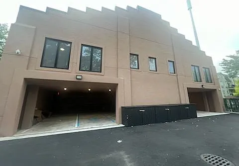 217 Main St #6 — Photo 24