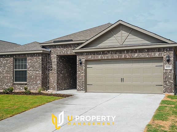 2nd image of 2021 Yarbrough Dr