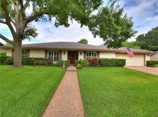 11243 Pinehurst Dr, Austin, TX 78747