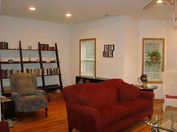 5th image of 6552 S Kenwood Ave Unit 2