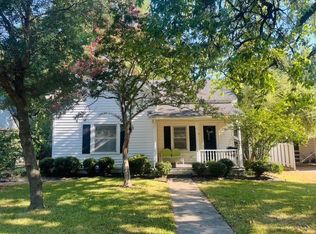 411 E Main St, Whitesboro, TX 76273