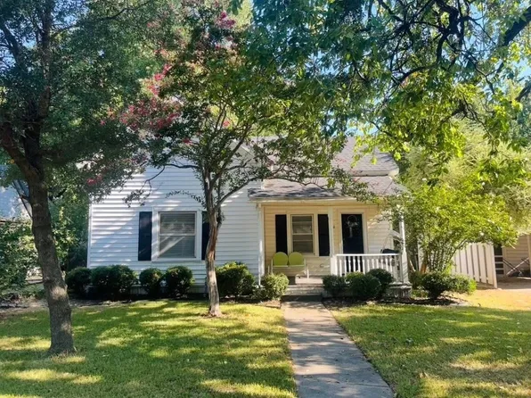 411 E Main St, Whitesboro, TX 76273