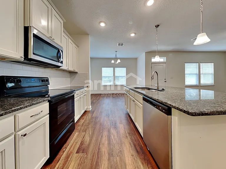 644 Sunny Stroll Dr — Photo 4