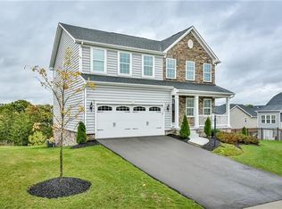 129 Oakmont Dr, Pittsburgh, PA 15229