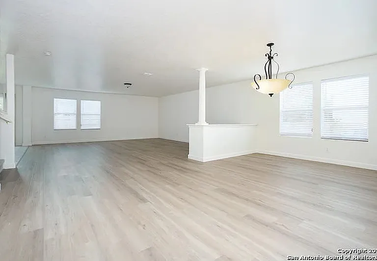 10002 Powderhouse Dr — Photo 9