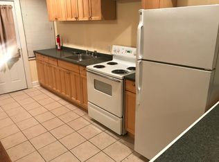 2631 Robb St, Baltimore, MD 21218