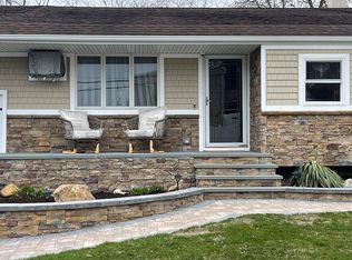 117 Ruland Rd, Selden, NY 11784