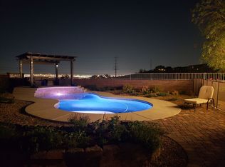 2274 Smokey Sky Dr, Henderson, NV 89052