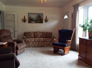 801 Stratford Ave, Waterloo, IA 50701