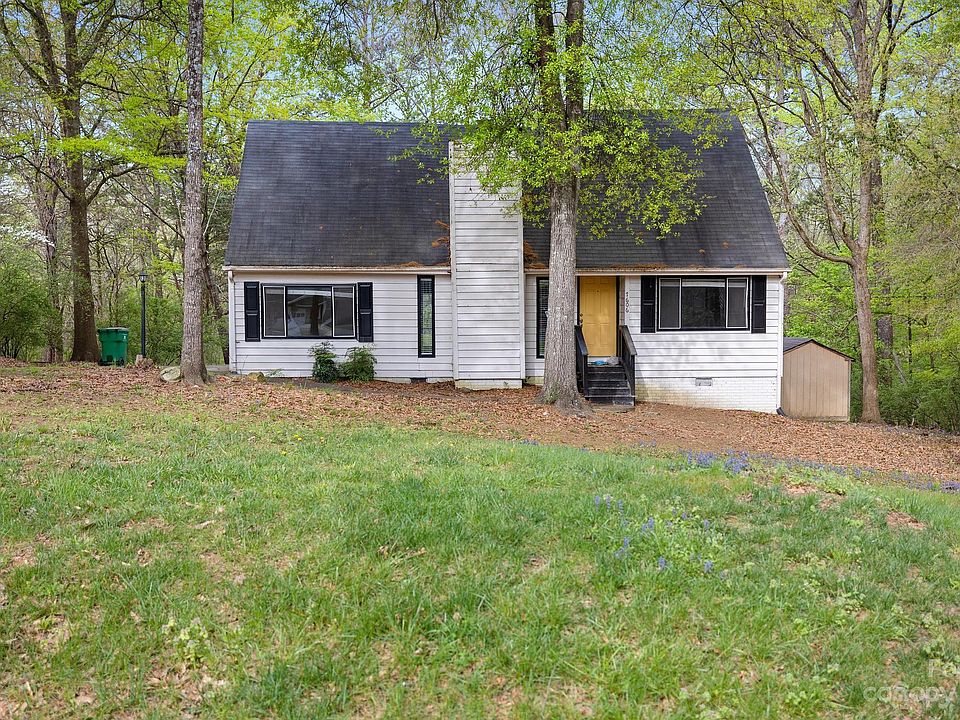1st image of 7606 Deer Falls Ln