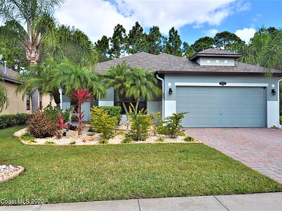2nd image of 302 Breckenridge Cir SE