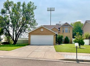 701 Avenida Pastoral NW, Los Lunas, NM 87031
