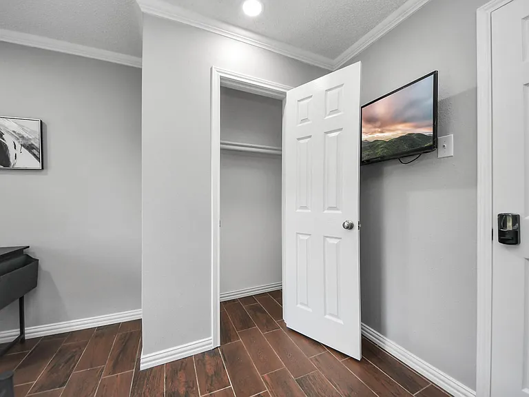 Room 3 closet and TV