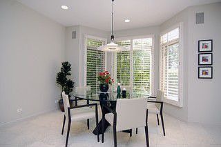 4th image of 1336 Linden Ave