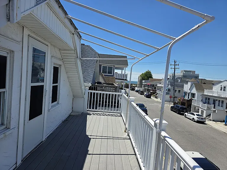 32 Georgia Ave #2 — Photo 2