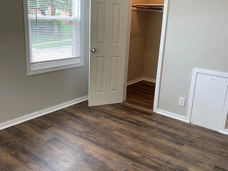4519 Izard St #3 — Photo 12