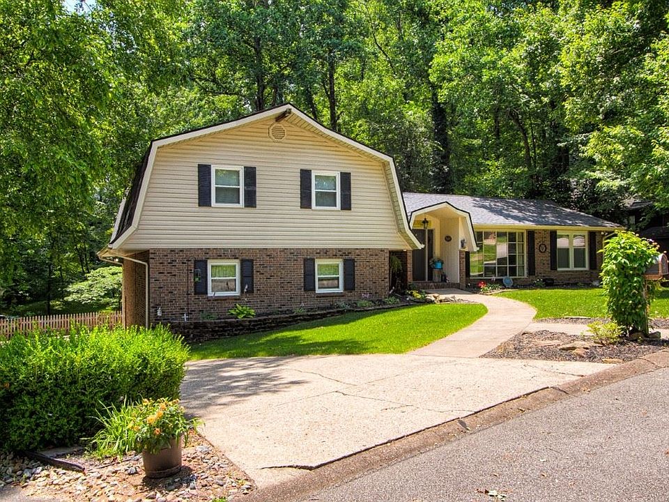 8213 Berry Drive