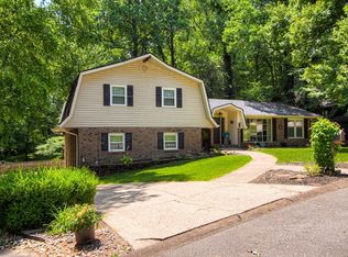 8213 Berry Dr, Evansville, IN