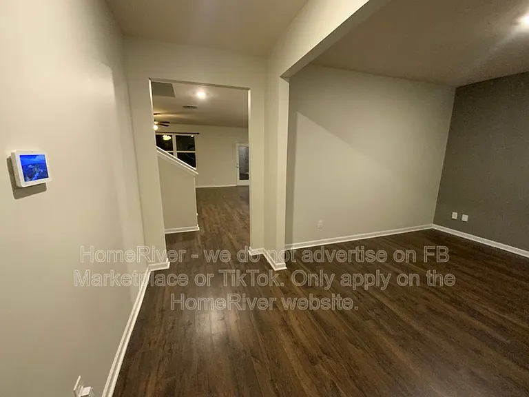 2215 Waycross Ln — Photo 7