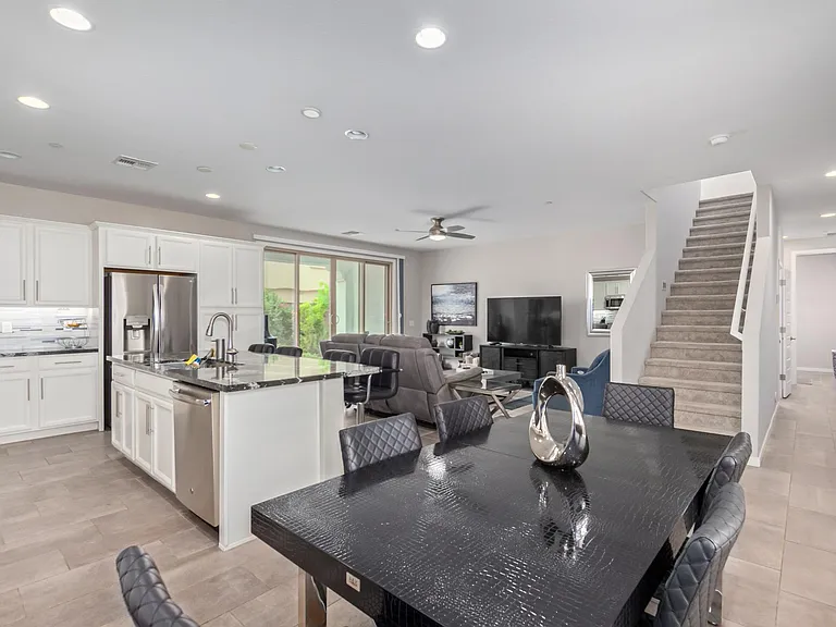 1954 S Follett Way — Photo 15