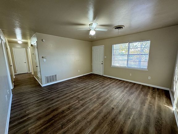 3rd image of 609 S 5th St