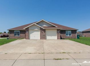 1297 Homestead Loop UNIT A & B, Springdale, AR 72764