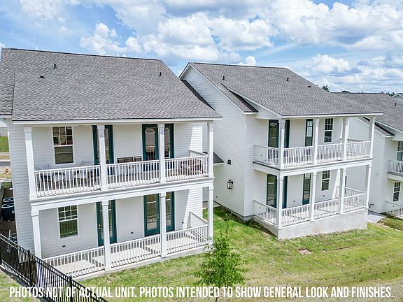 2nd image of 3434 Baker Ln