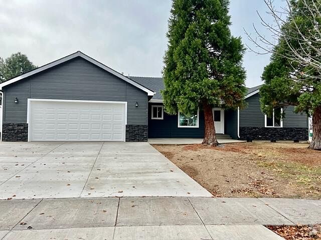 840 Quail Park Cir, Klamath Falls, OR 97601 | Zillow