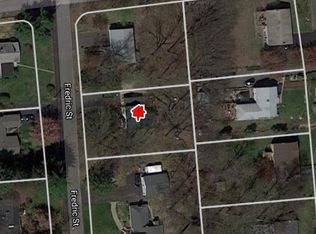 6 Fredric St, Nanuet, NY 10954