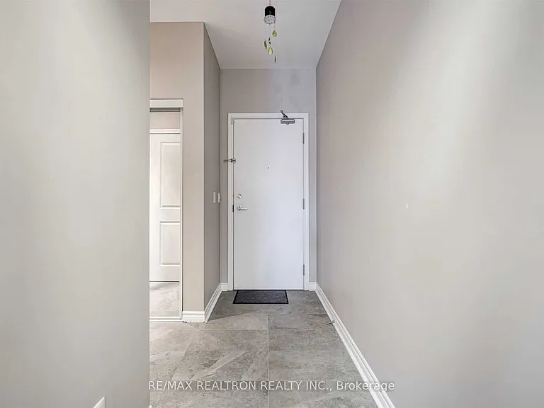 2885 Bayview Ave #223 — Photo 5