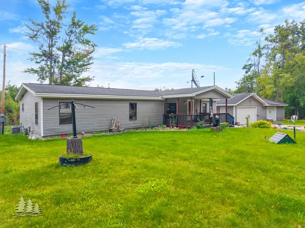 5774 White Pine Dr, Lewiston, MI 49756