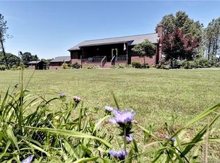 4557 Elsom Mascot Rd, Mascot, VA 23108