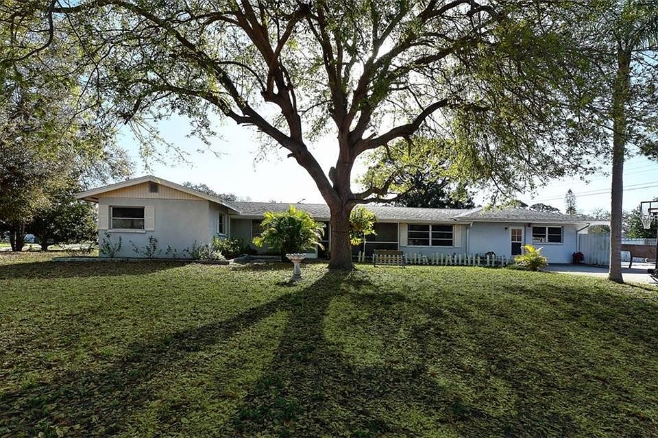 1st image of 2700 Belvoir Blvd
