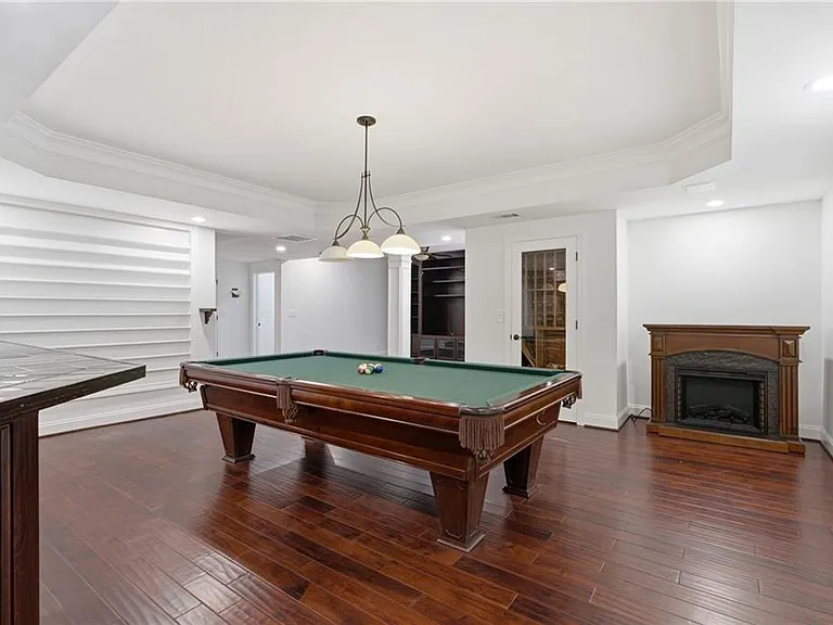 730 Rose Creek Cir — Photo 43