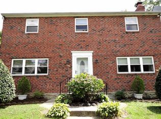 409 Paoli Ave, Philadelphia, PA