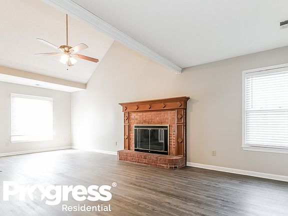 5th image of 8152 Meadow Vale Dr