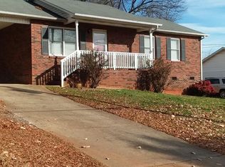 209 E Ridge St, Kings Mountain, NC 28086