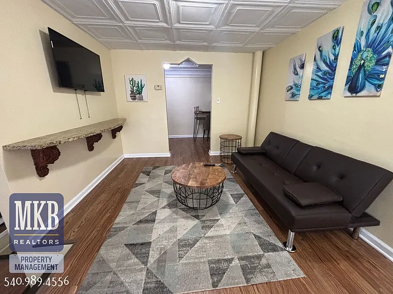 17 S College Ave — Photo 12