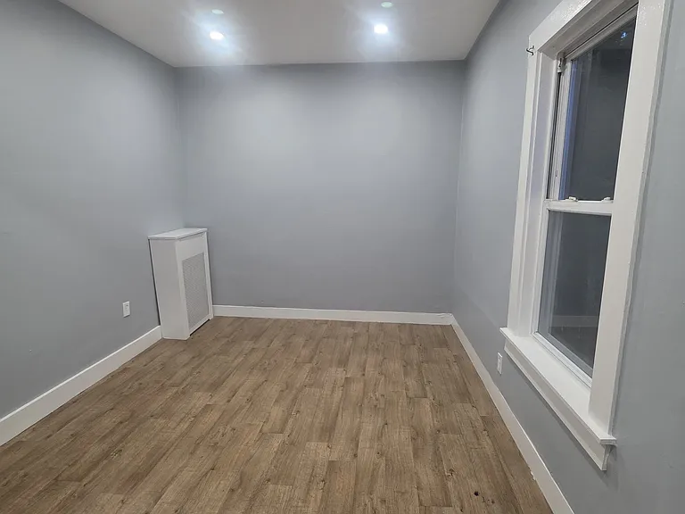 28 Elm Ave #1 — Photo 24